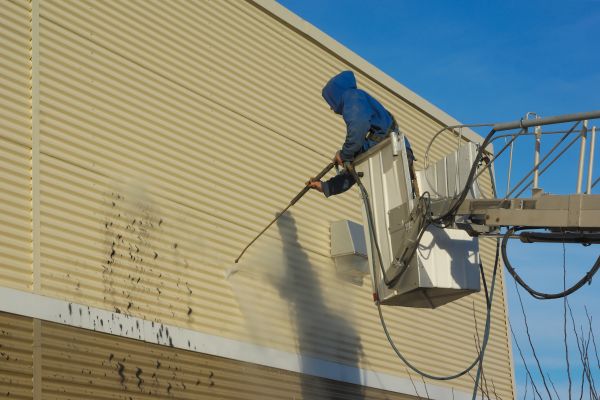 Cost of Commercial Exterior Cleaning in Lexington