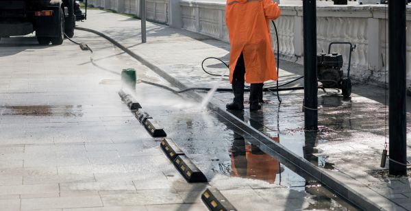 Cost of Parking Lot Pressure Washing in Lexington