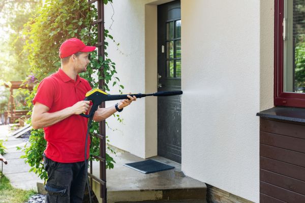Cost of Building Exterior Cleaning in Lexington