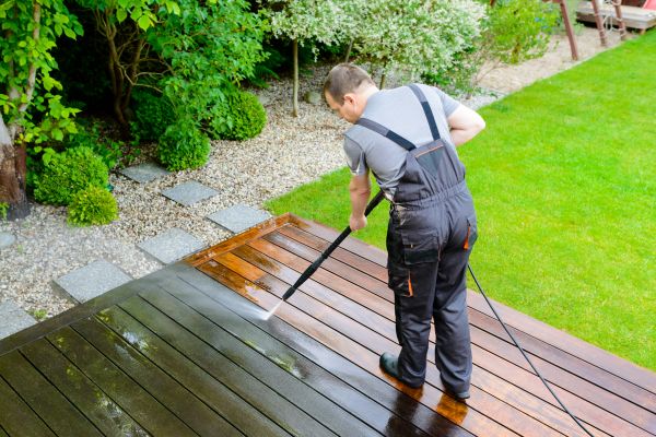 Cost of Deck And Patio Cleaning in Lexington
