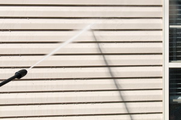 Cost of Apartment Power Washing in Lexington